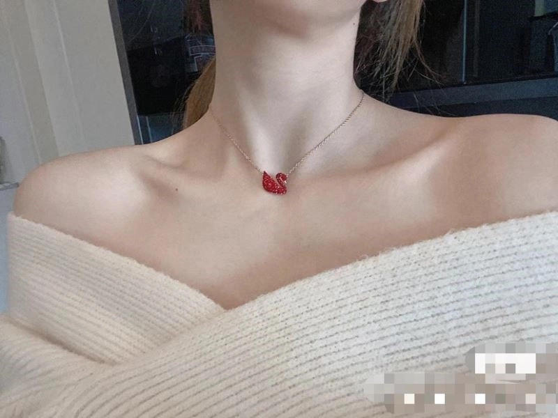 Thermal Swarovski Necklaces 251839