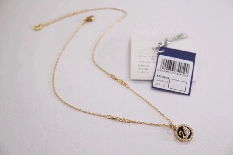 Resilient Swarovski Necklaces 251833