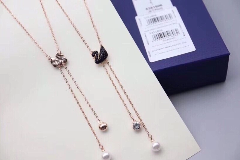 Trendsetting Swarovski Necklaces 251825