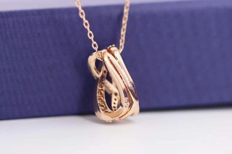 Snug Swarovski Necklaces 251826