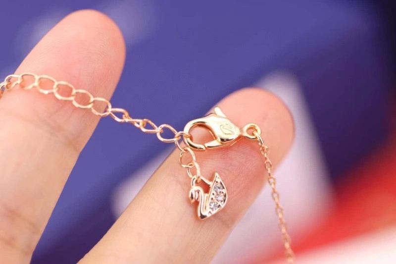 Snug Swarovski Necklaces 251826