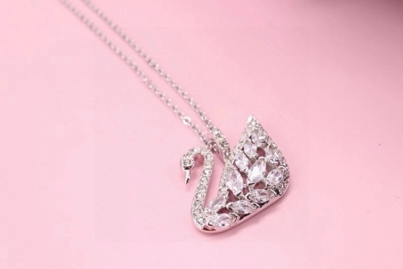 Swarovski Necklaces EyeCatching 251811
