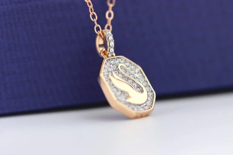Functional Swarovski Necklaces 251816
