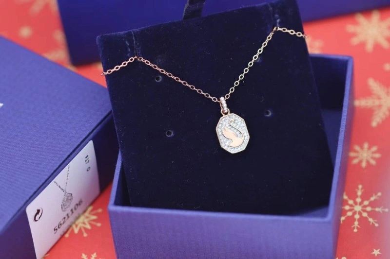 Functional Swarovski Necklaces 251816