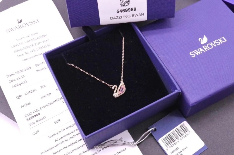 Swarovski Necklaces Refined 251815