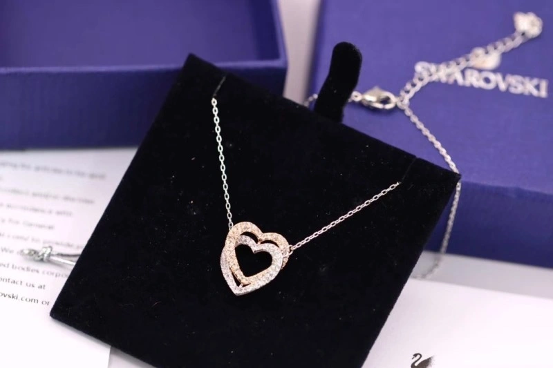 Supportive Swarovski Necklaces 251809
