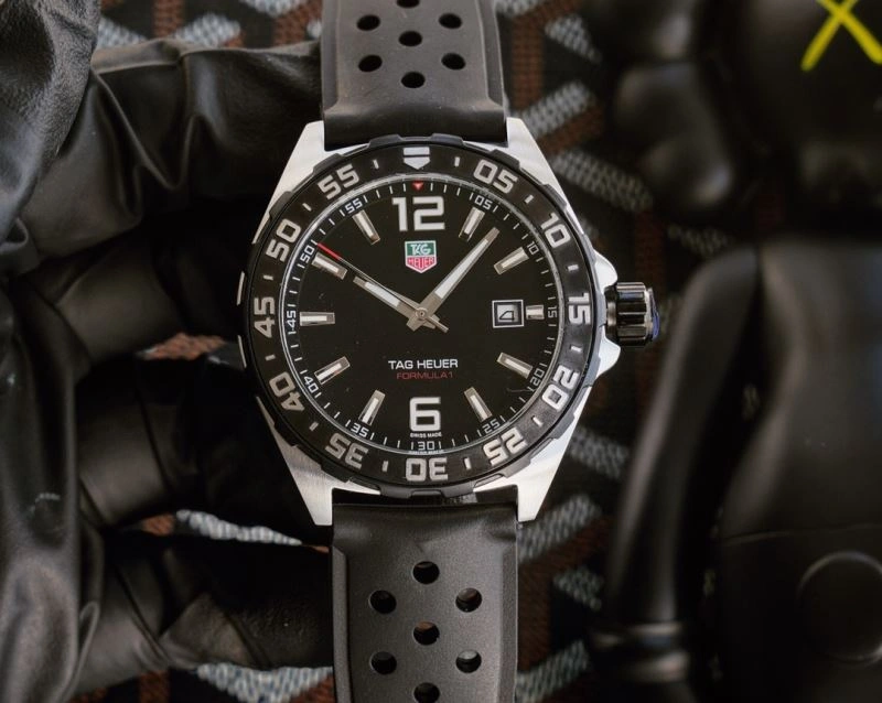TAG HEUER Watches WaterResistant 203490