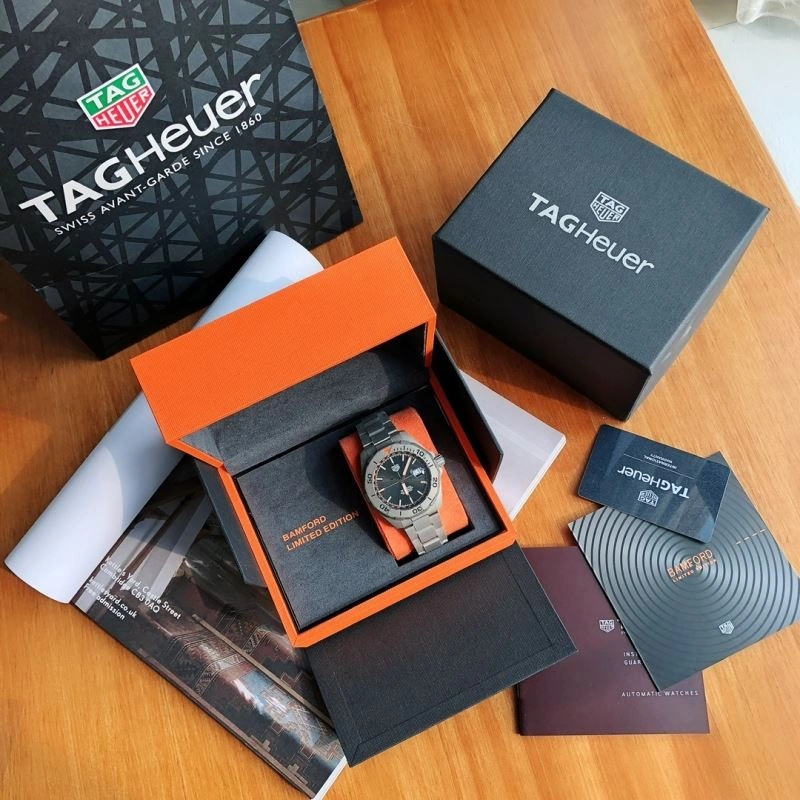 TAG HEUER Watches WaterResistant 203311