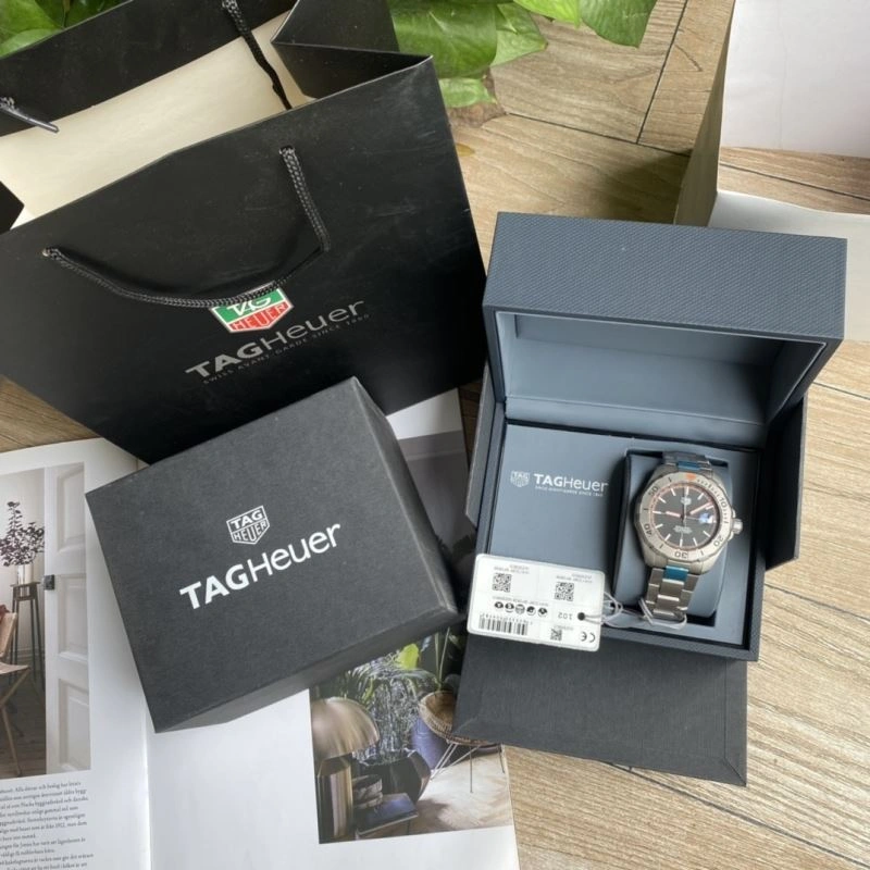 RelaxedFit TAG HEUER Watches 203324