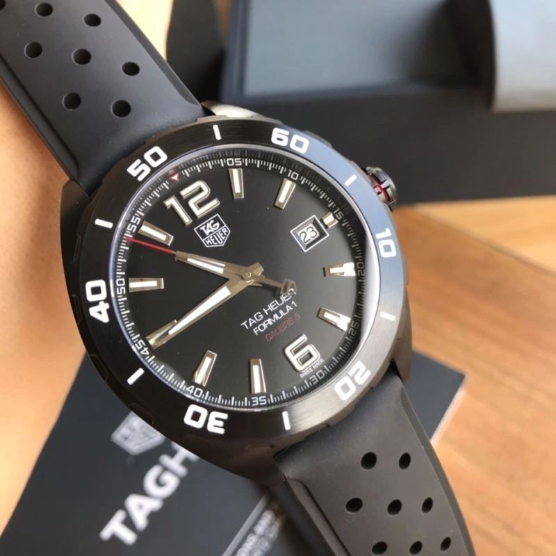Fashionable TAG HEUER Watches 203136