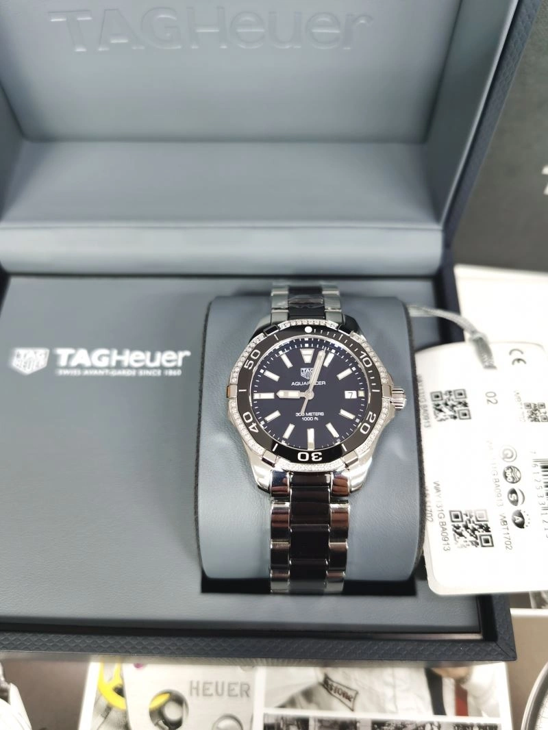 TAG HEUER Watches Sporty 203154