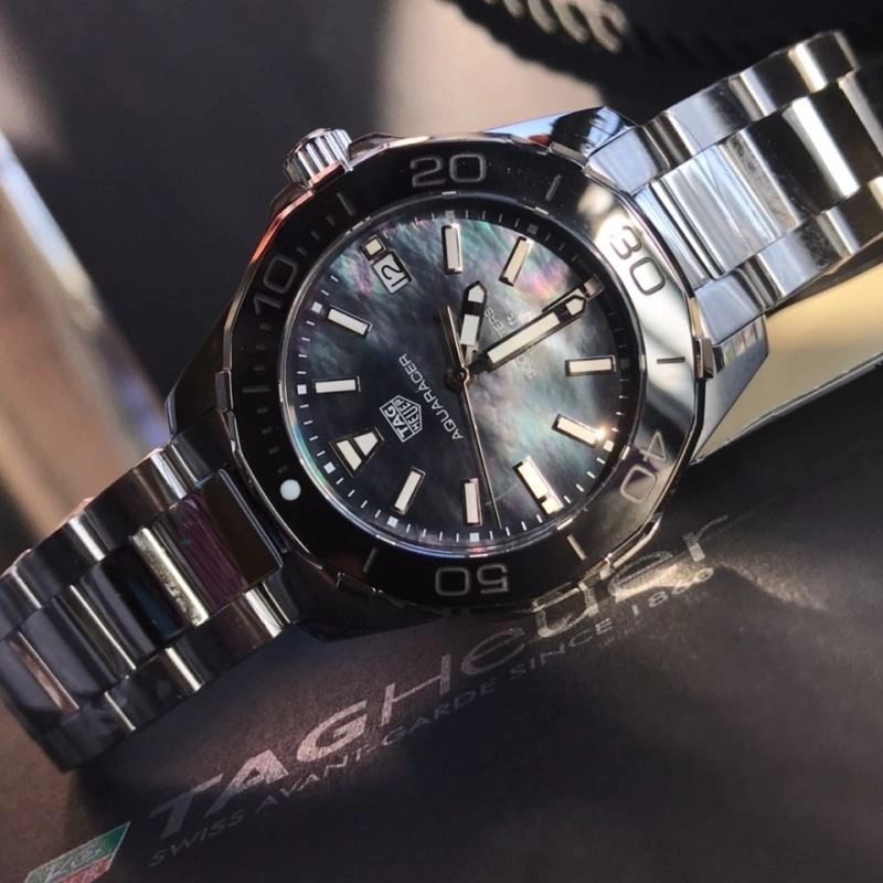 TAG HEUER Watches Packable 203129