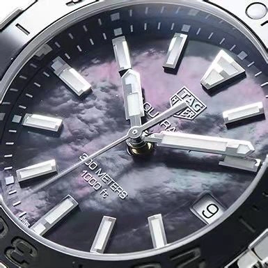 TAG HEUER Watches Packable 203129