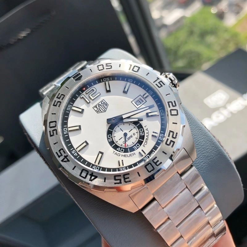 TAG HEUER Watches Affordable 203114