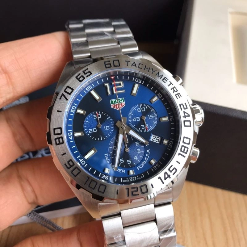 Minimalist TAG HEUER Watches 203098