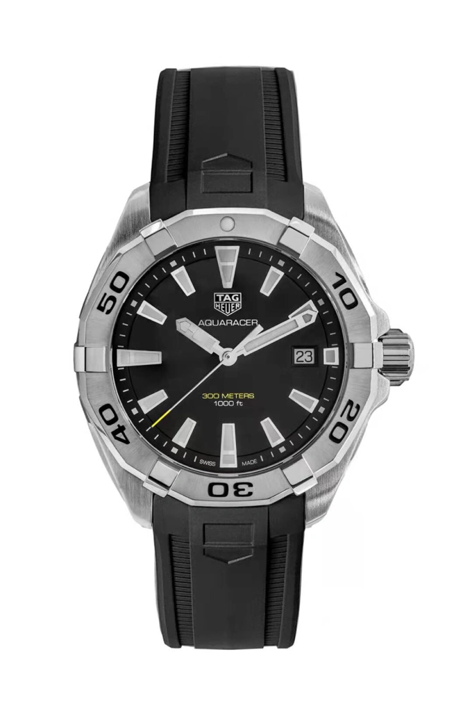 Sleek TAG HEUER Watches 203051