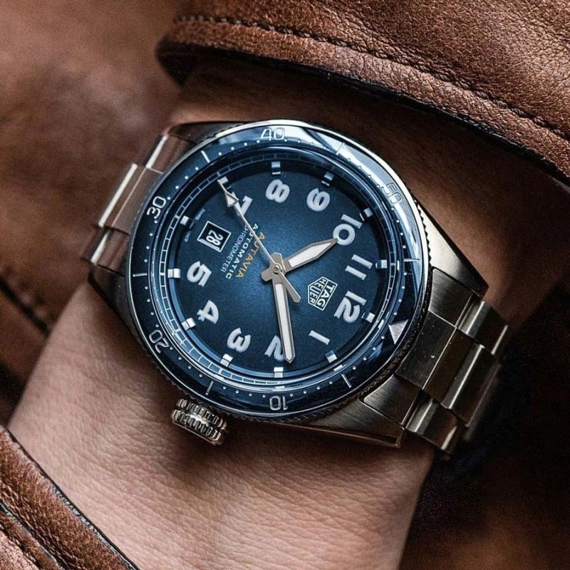 Functional TAG HEUER Watches 203317