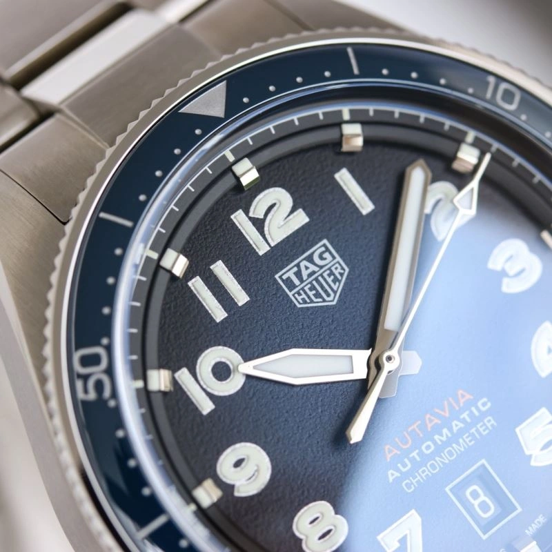 Functional TAG HEUER Watches 203317