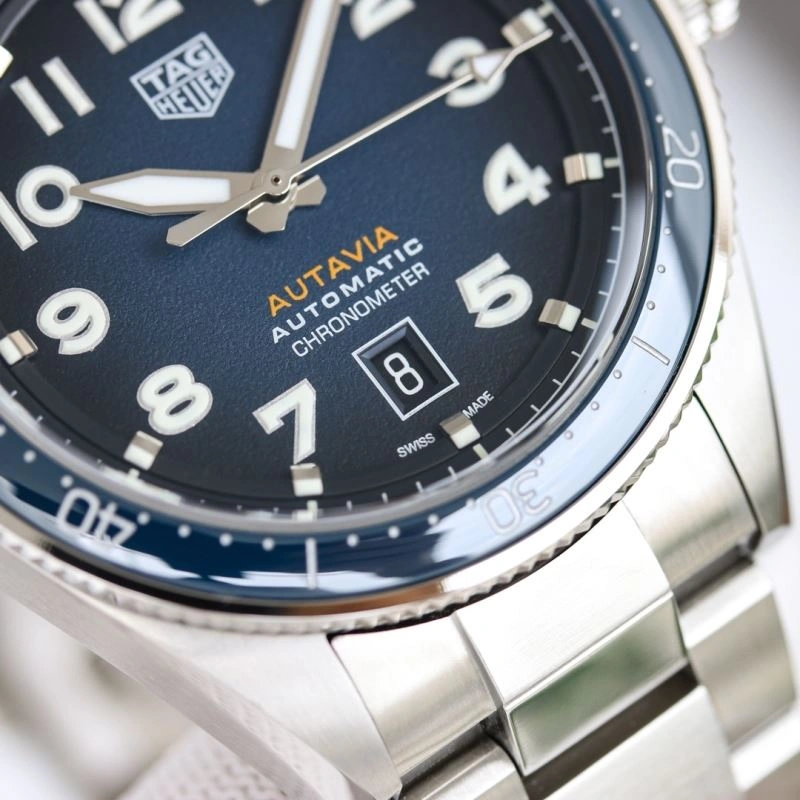 Functional TAG HEUER Watches 203317