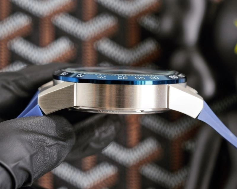 Thermal TAG HEUER Watches 203323