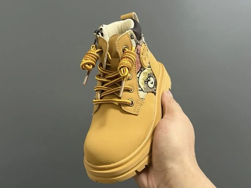 Snug TIMBERLAND SHOES 29995