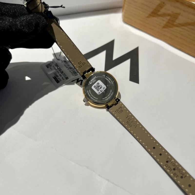 TISSOT Watches Durable 204051