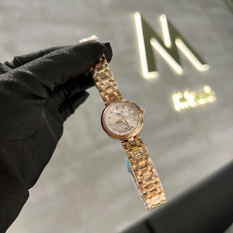 Lightweight TISSOT Watches 204010