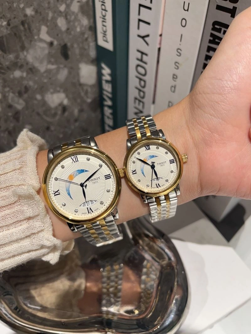 TISSOT Watches DailyWear 204008