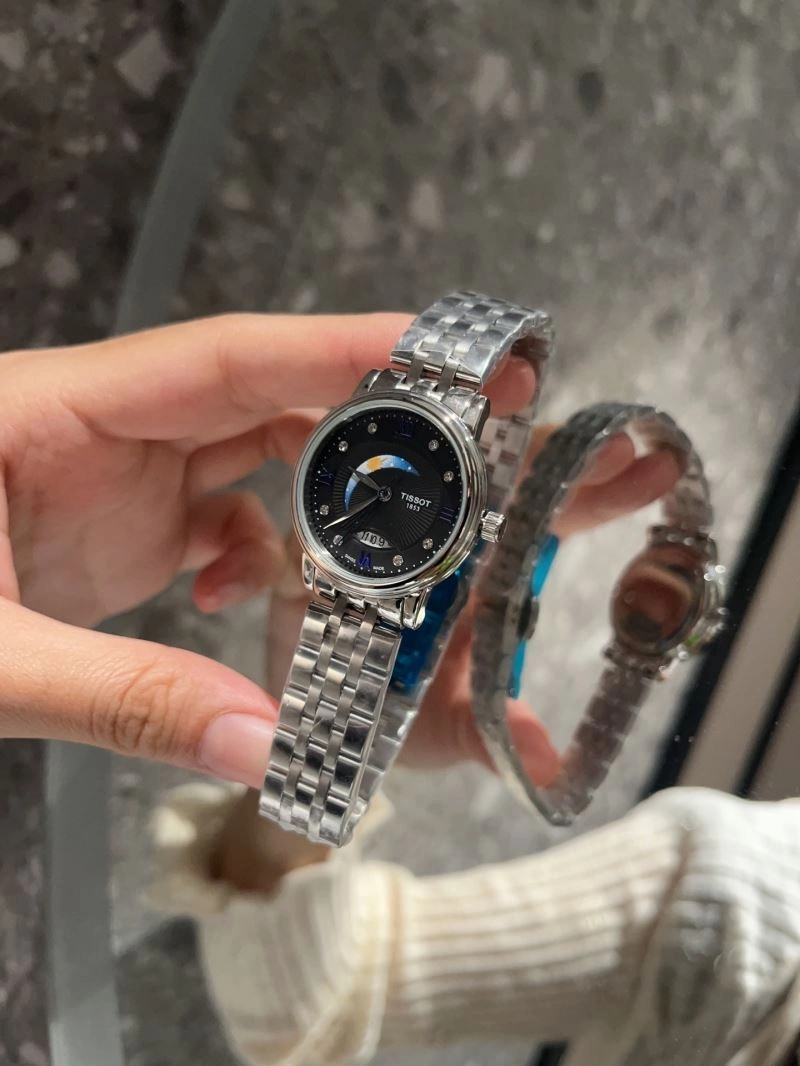 TISSOT Watches DailyWear 204008