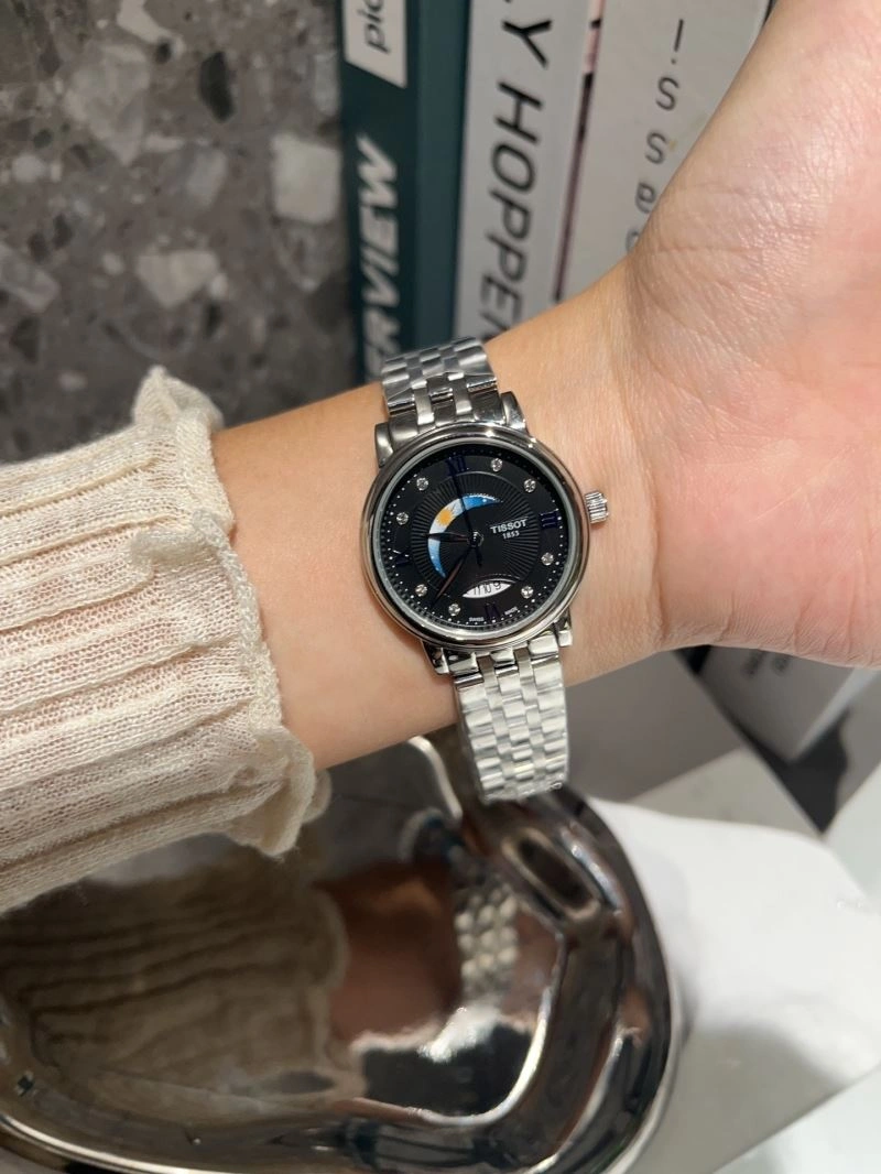 TISSOT Watches DailyWear 204008