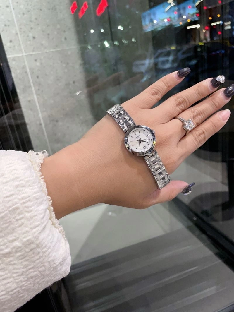 Supportive TISSOT Watches 203995