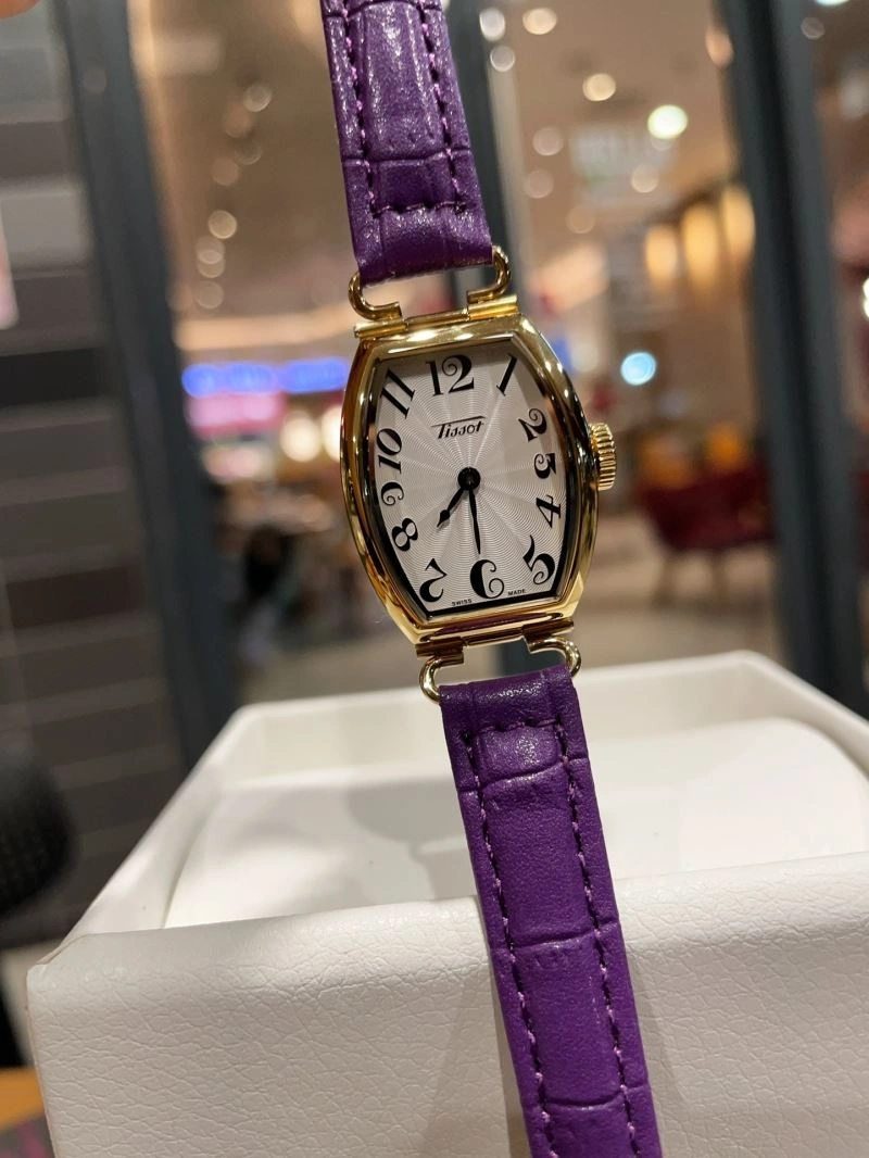 TISSOT Watches Attractive 203548