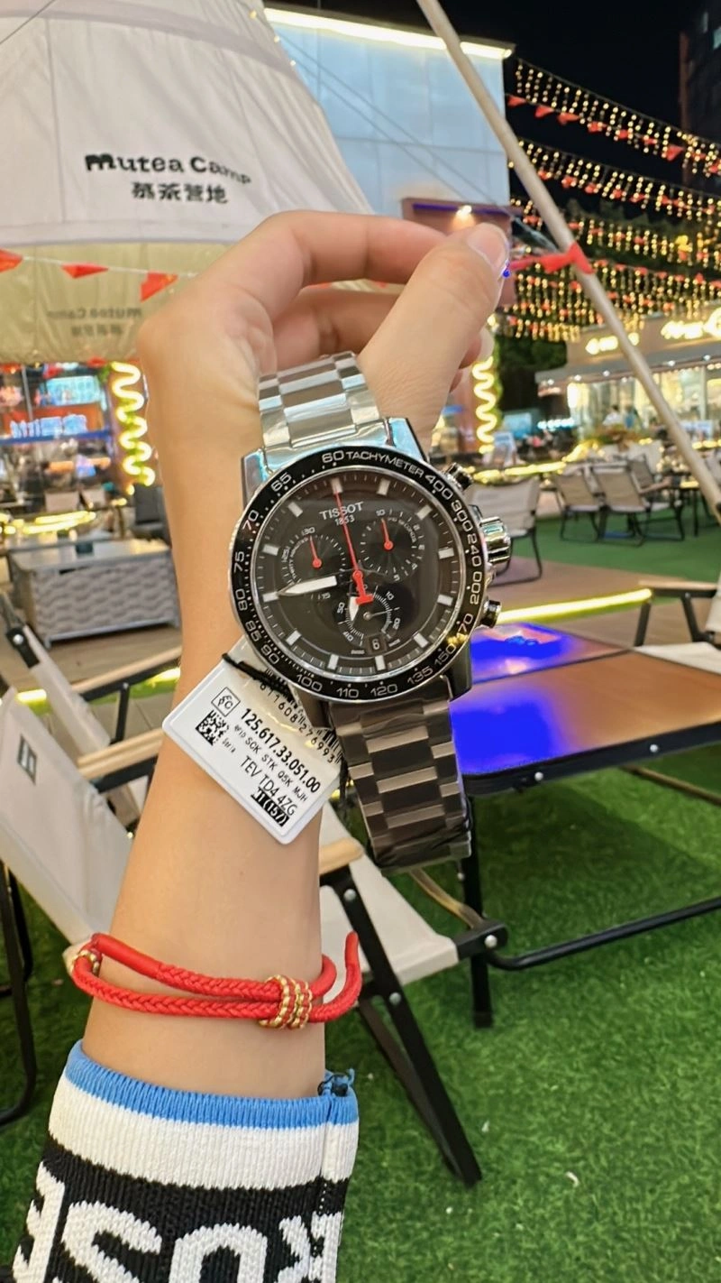 Vibrant TISSOT Watches 203540