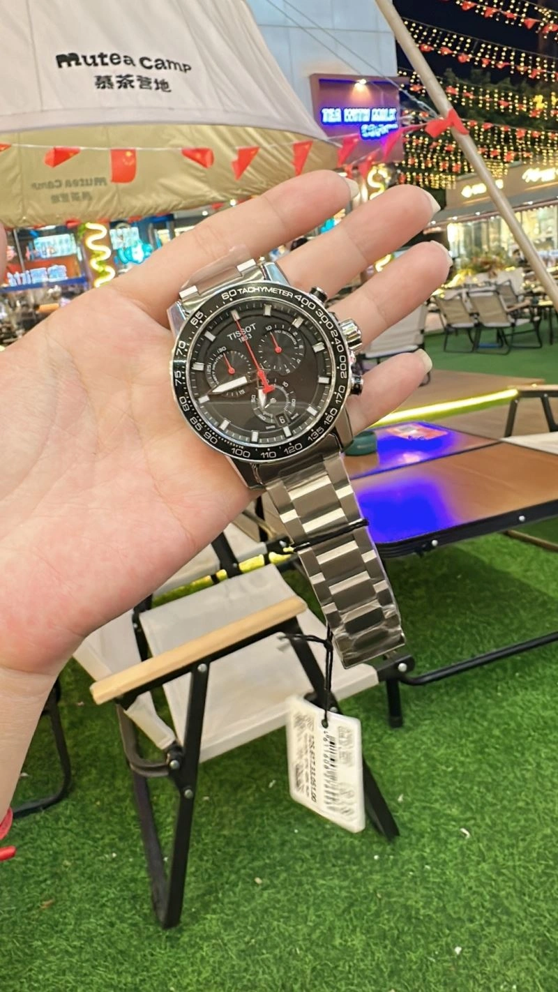 Vibrant TISSOT Watches 203540