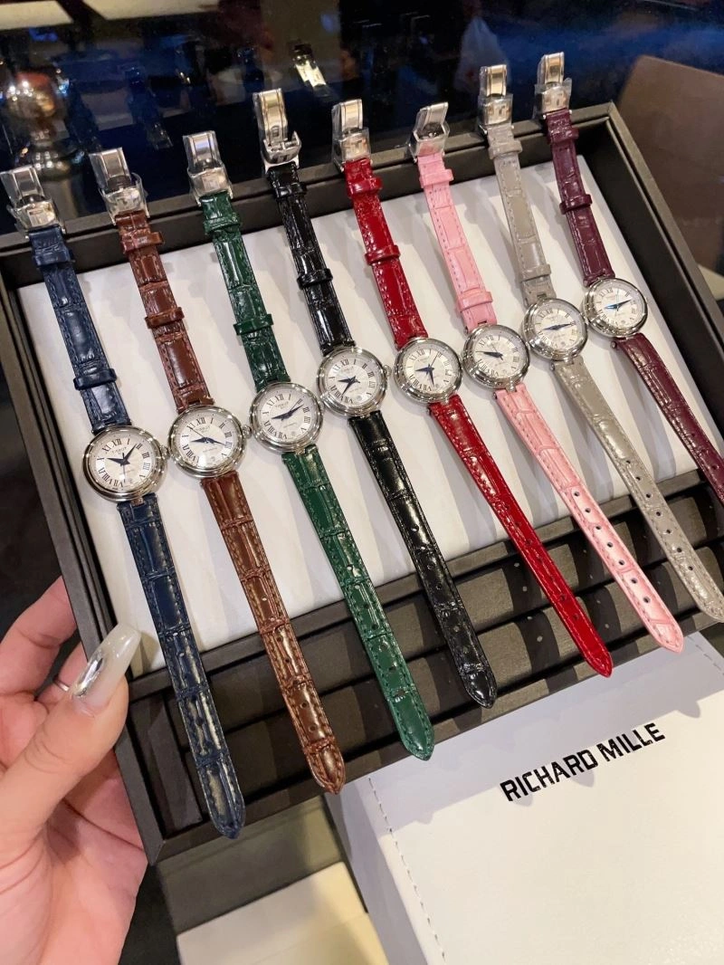 Compact TISSOT Watches 203782