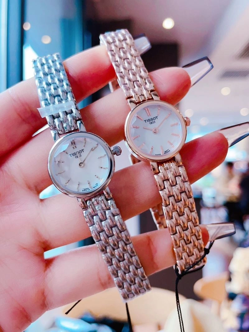 Resilient TISSOT Watches 203761