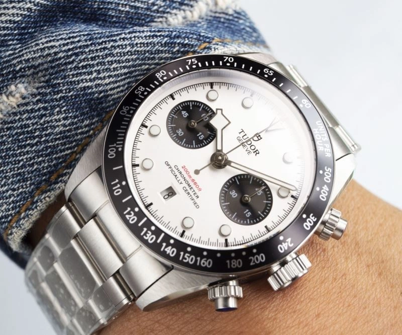 TUDOR Watches ModernLook 204220