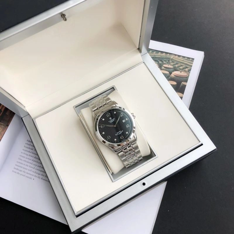Bright TUDOR Watches 204207