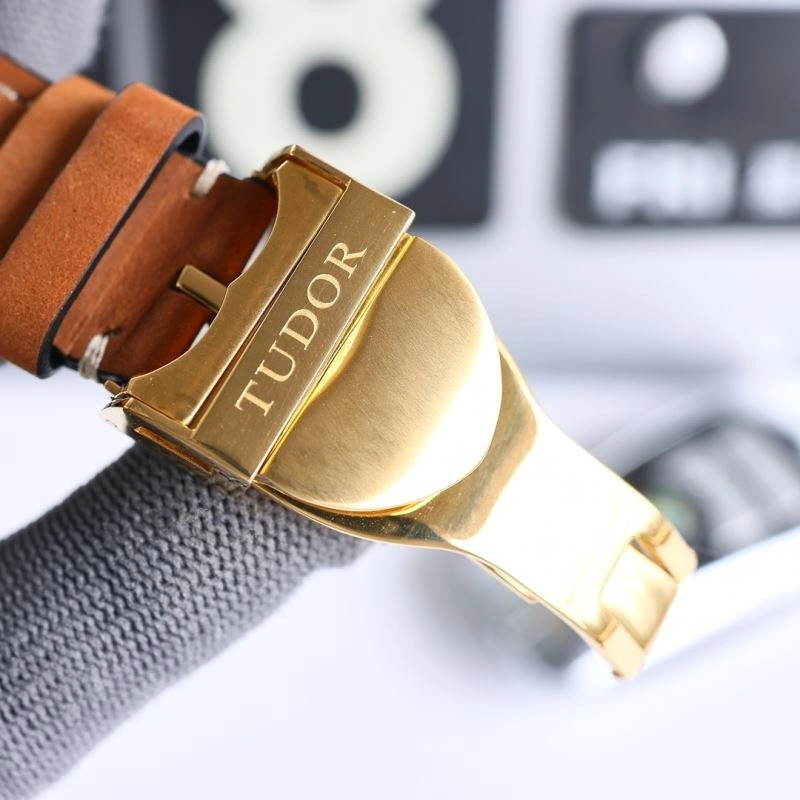 RelaxedFit TUDOR Watches 204190