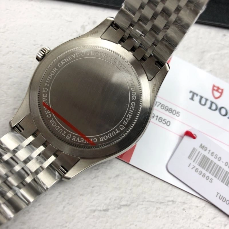 RelaxedFit TUDOR Watches 204189