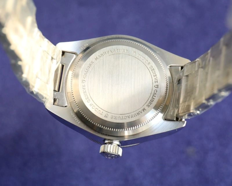 TUDOR Watches Sustainable 204164