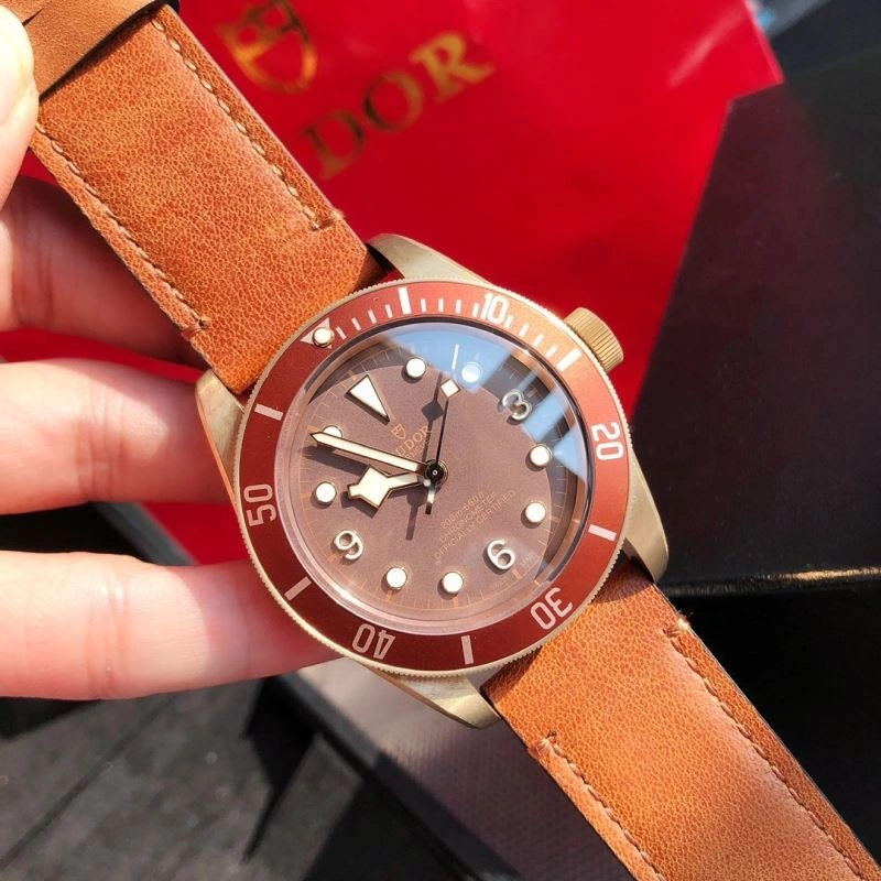Youthful TUDOR Watches 204106