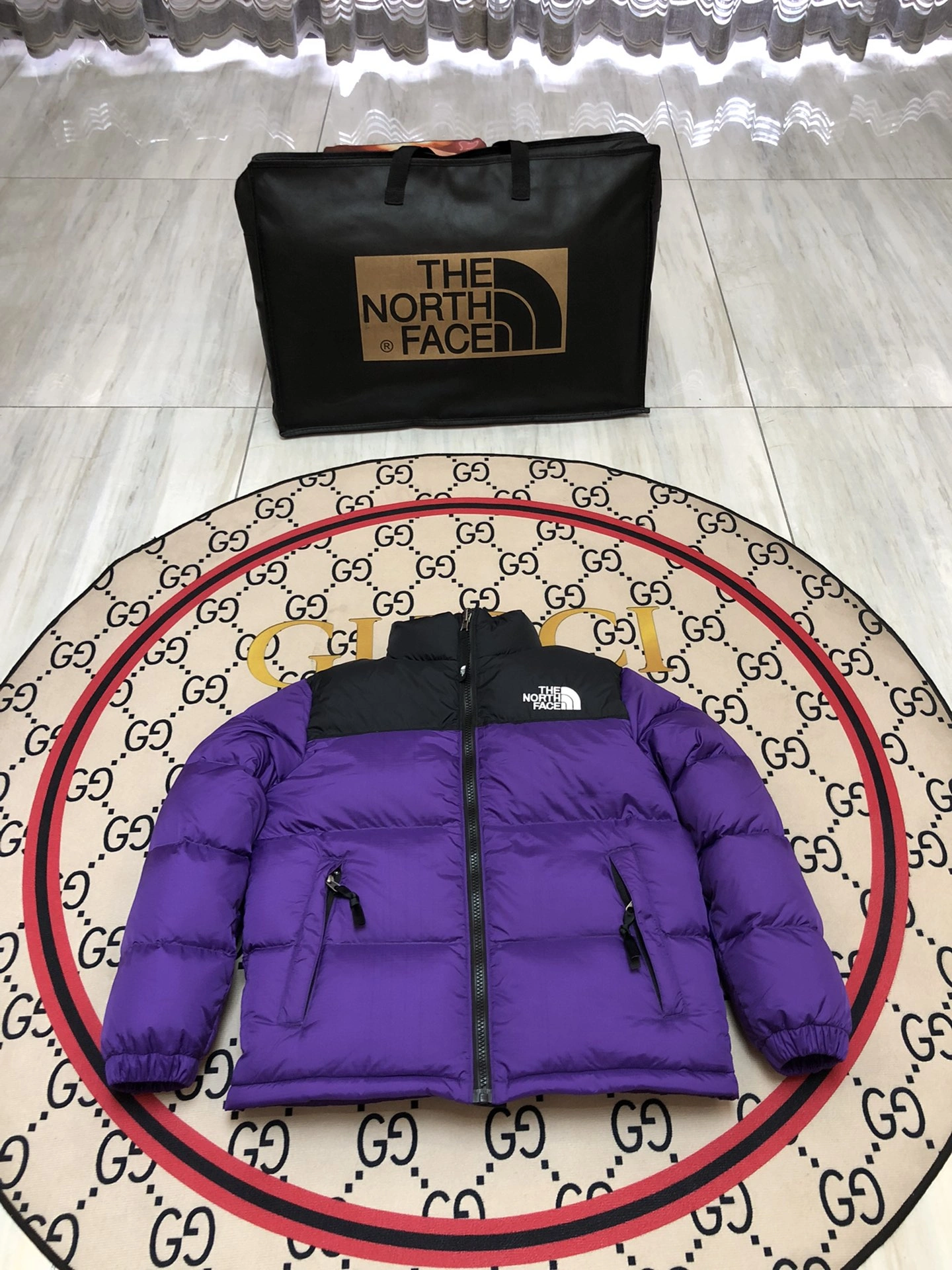 UrbanChic The North Face Down Jackets 173274