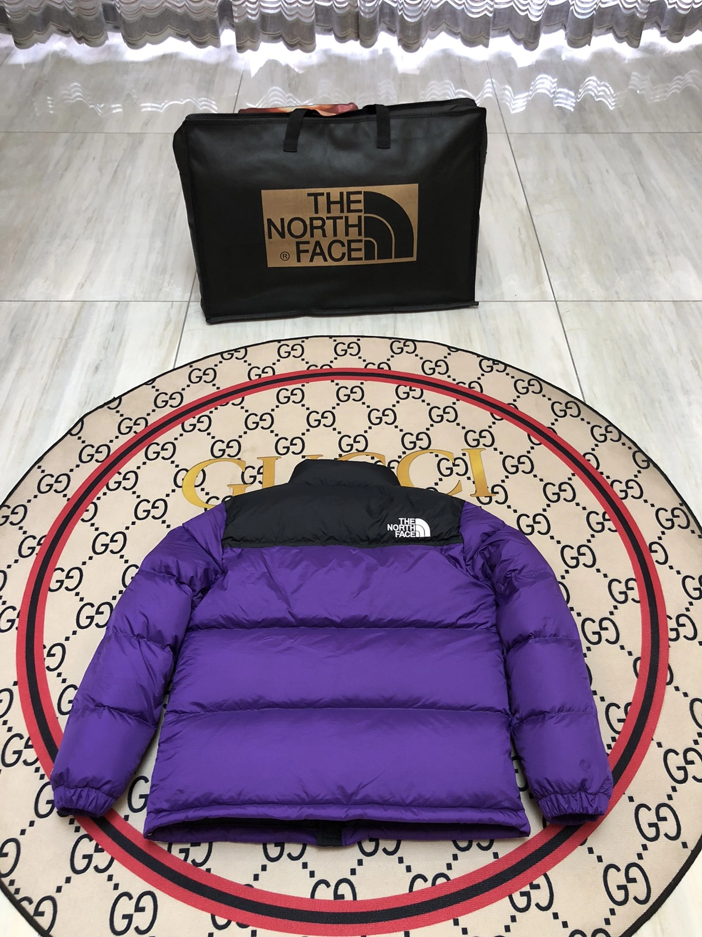 UrbanChic The North Face Down Jackets 173274