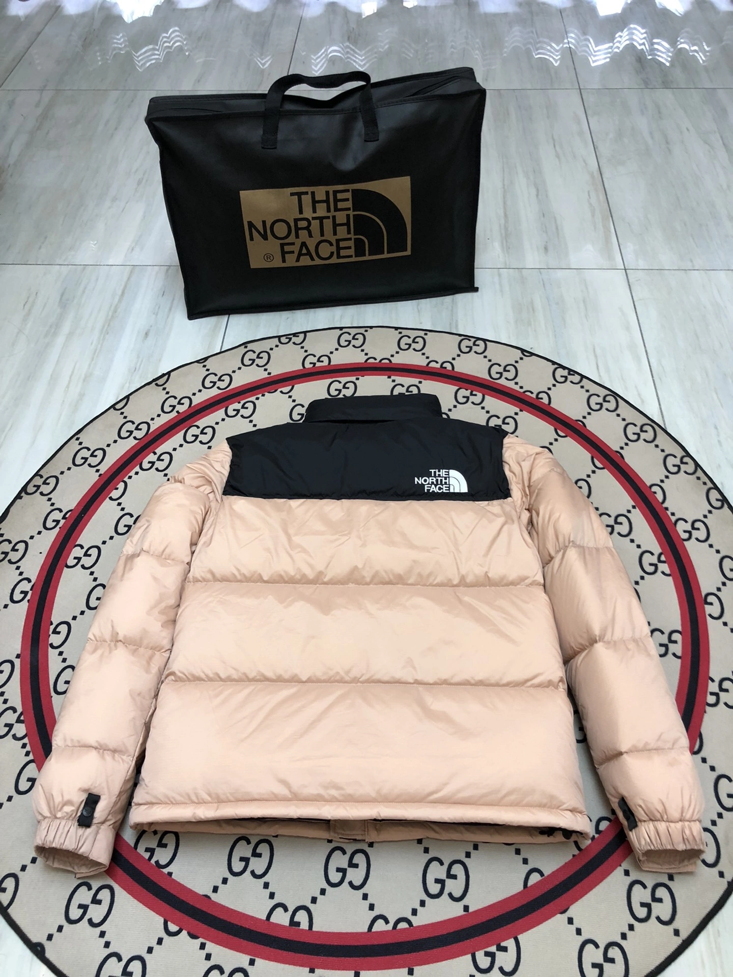 Seasonal The North Face Down Jackets 173217
