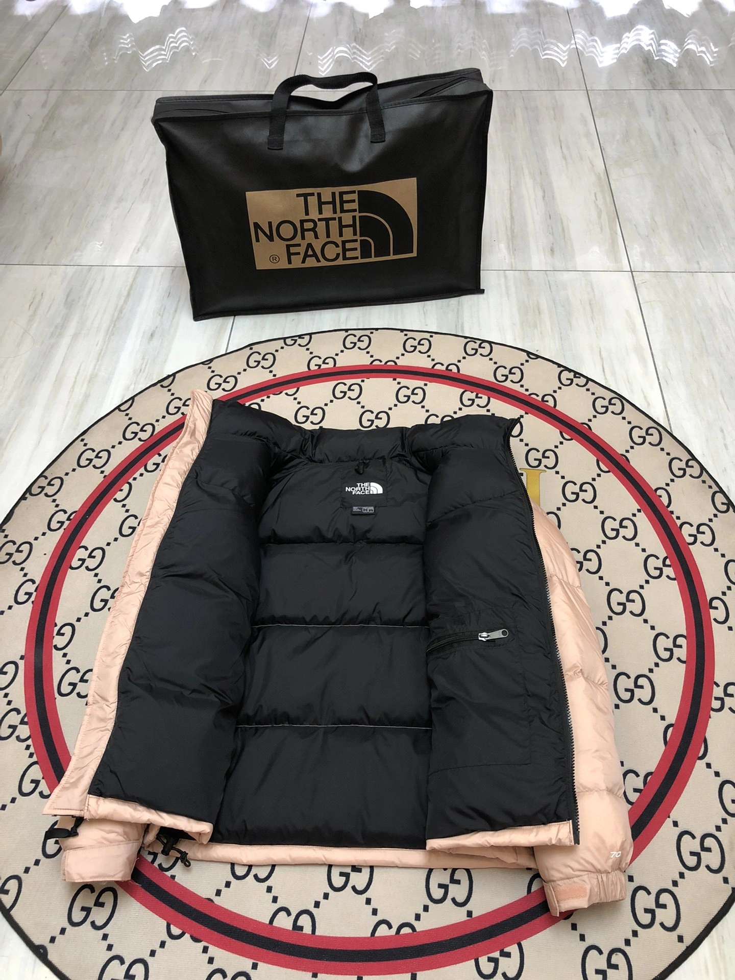 Seasonal The North Face Down Jackets 173217