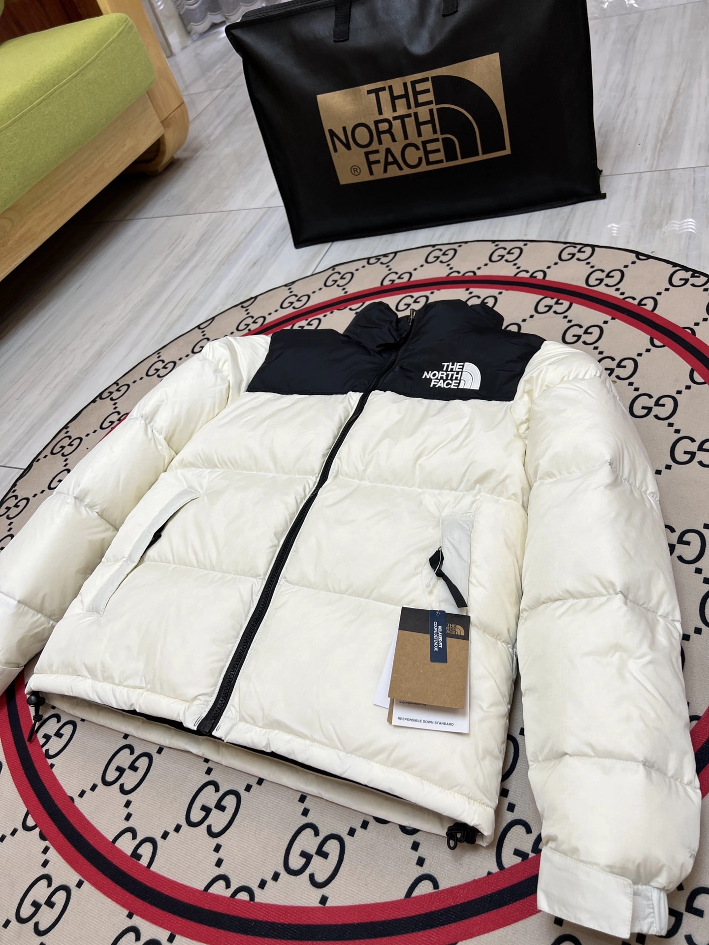 TravelReady The North Face Down Jackets 173207