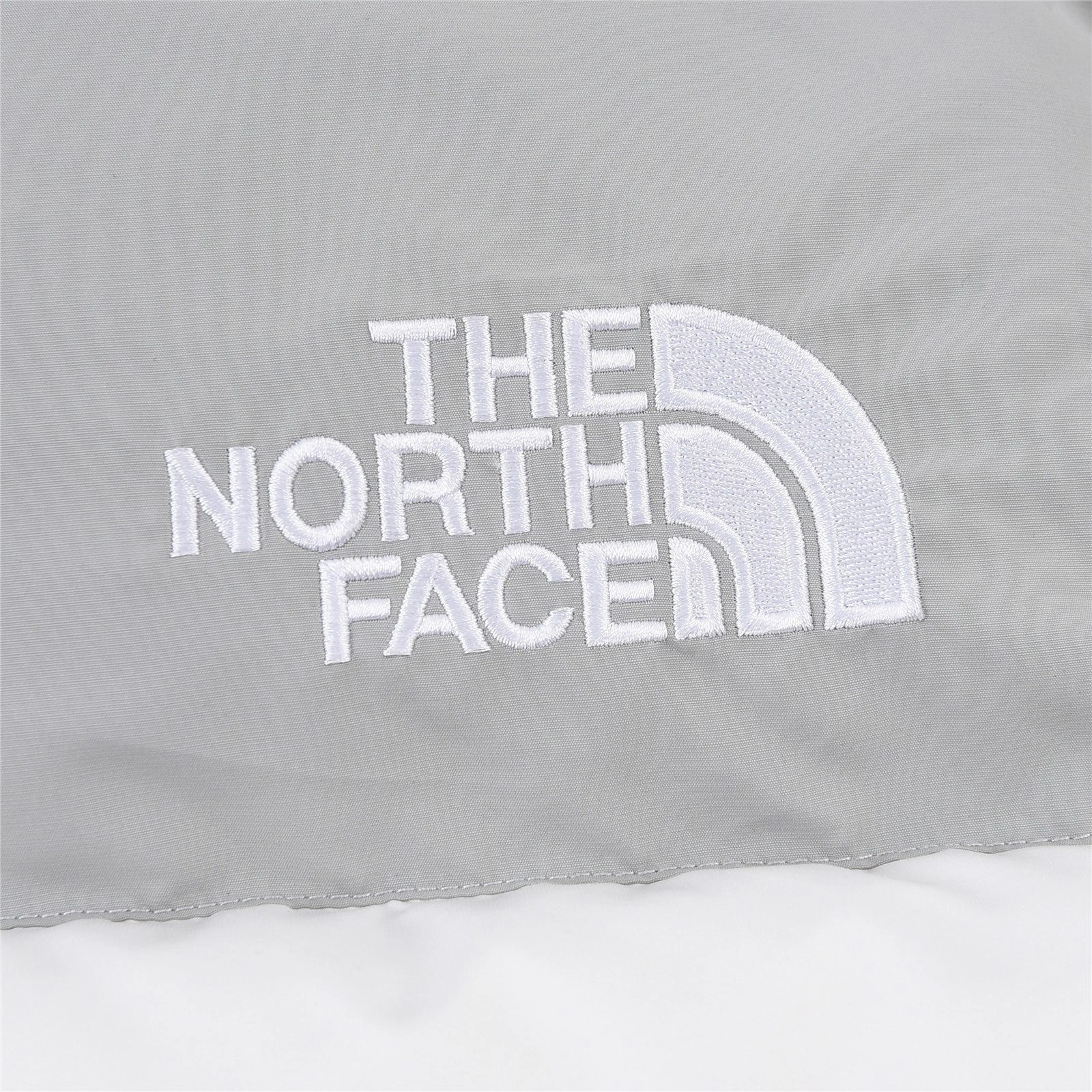 ComfortFit The North Face Down Jackets 173201