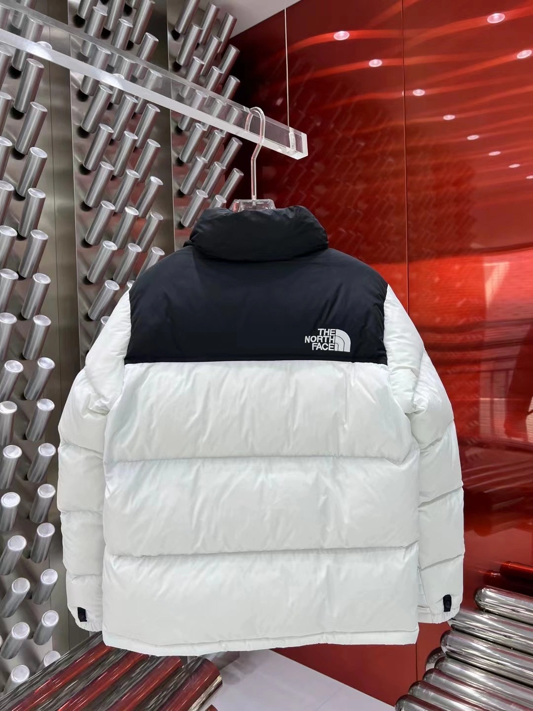 The North Face Down Jackets Premium 173176