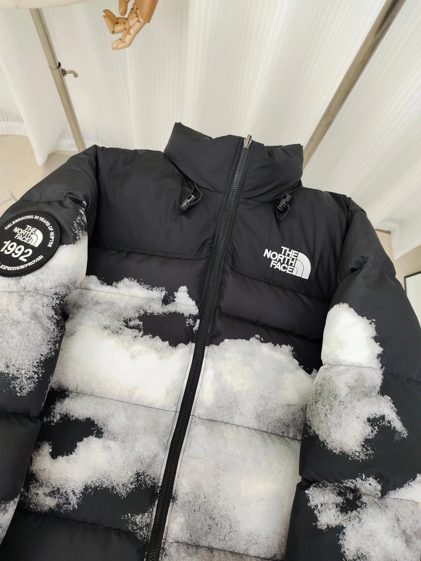 The North Face Down Jackets HighQuality 173212